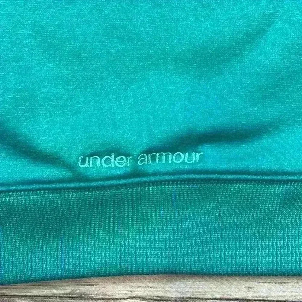 UnderArmor Hoodie with Gray Logo | Ladies Small - Picture 5 of 7